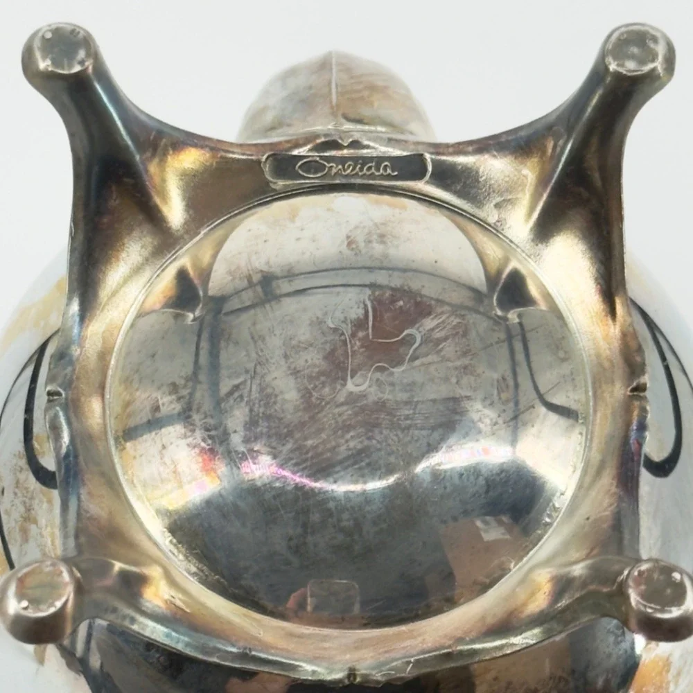 Oneida Silver Plated Coffee Pot Vintage Footed Tea‎ Server with Hinged Lid